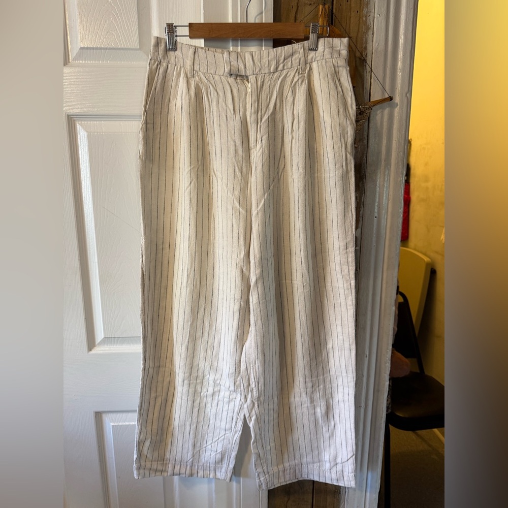 A New Day linen pants size 10
